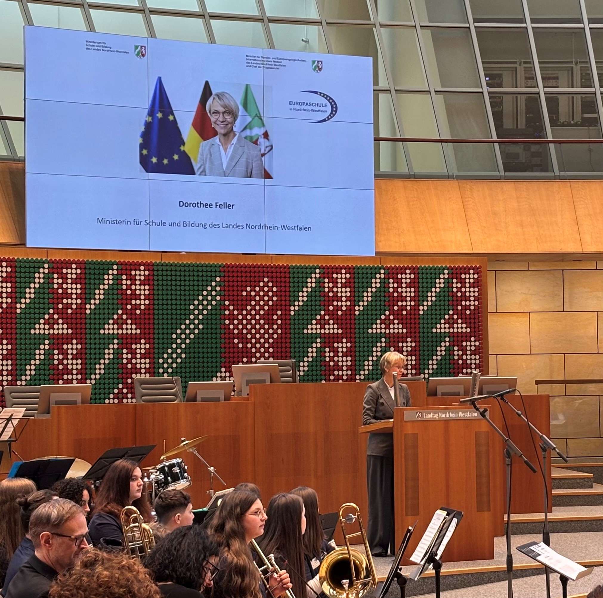 Bild 5 von 6 im Bilderkarussel