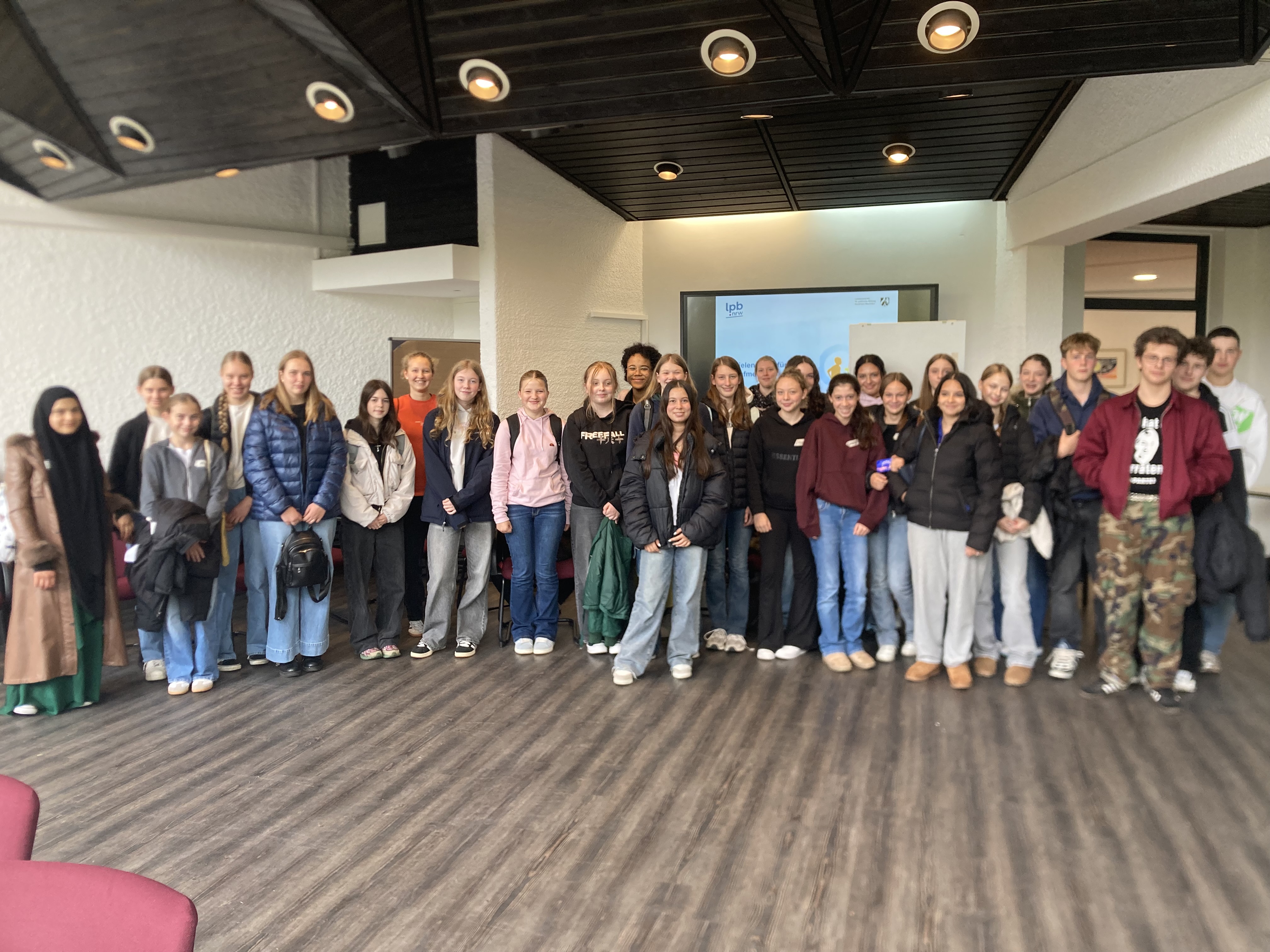 Bild 2 von 3 im Bilderkarussel