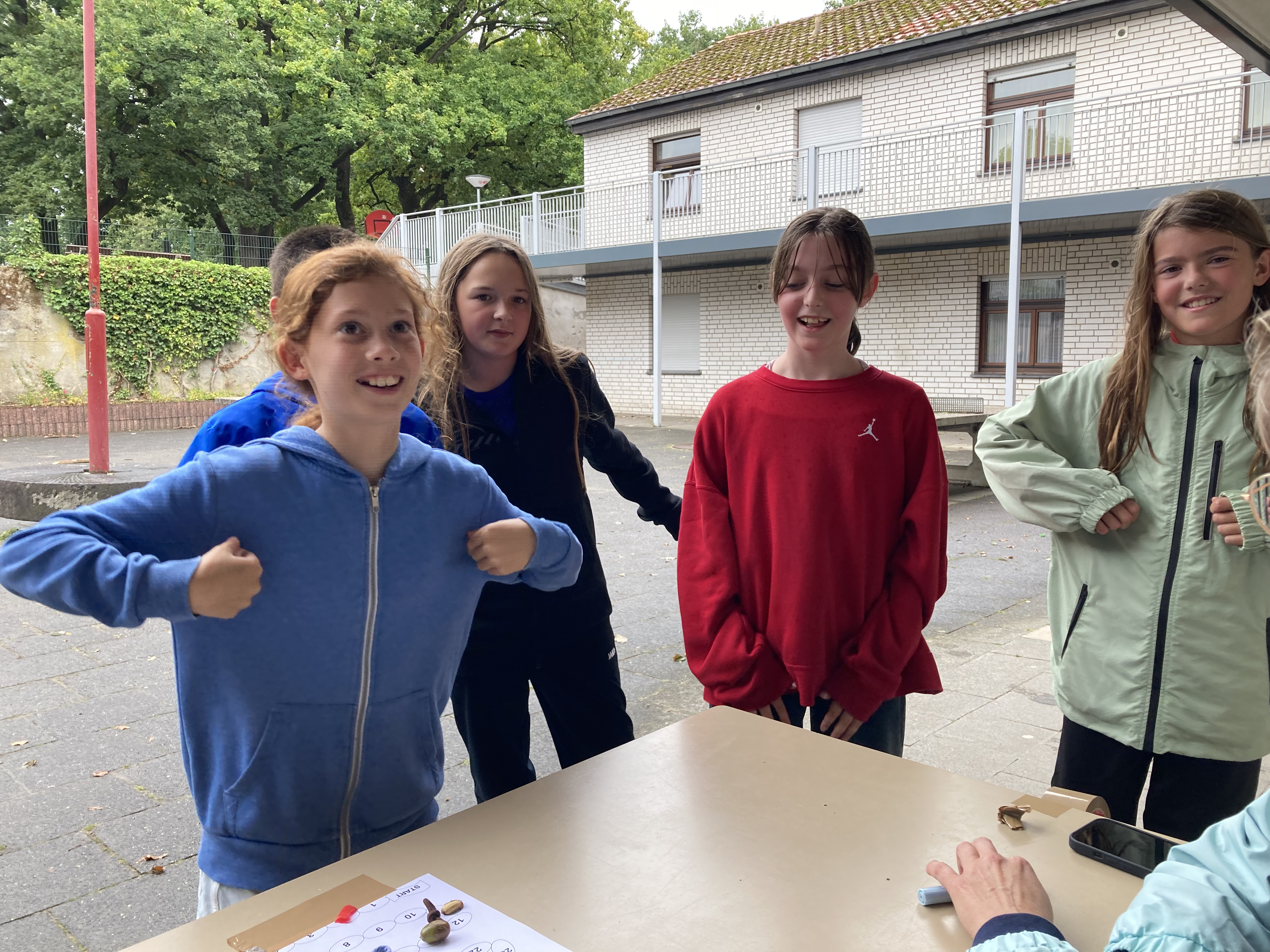 Bild 9 von 14 im Bilderkarussel