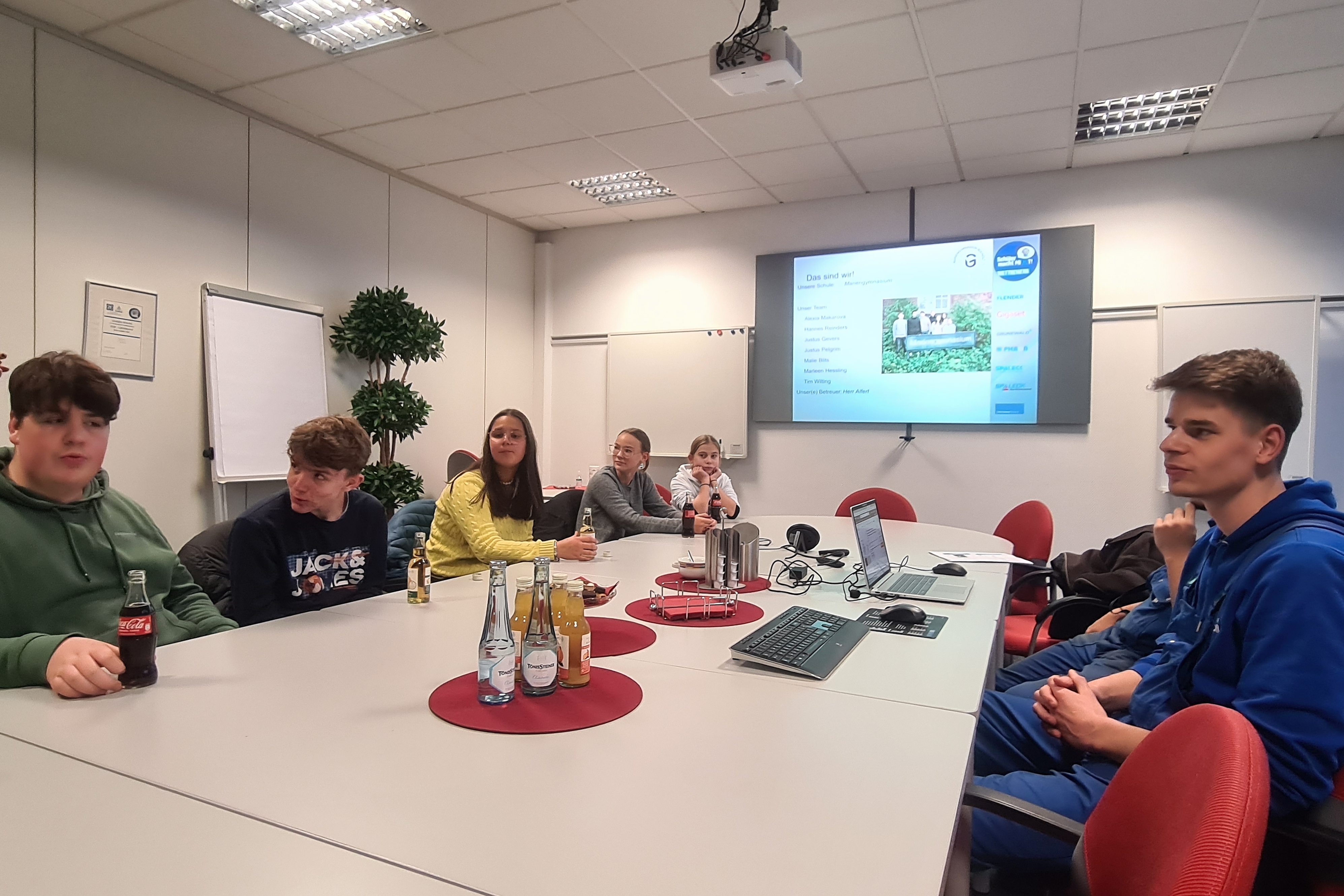 Bild 1 von 4 im Bilderkarussel