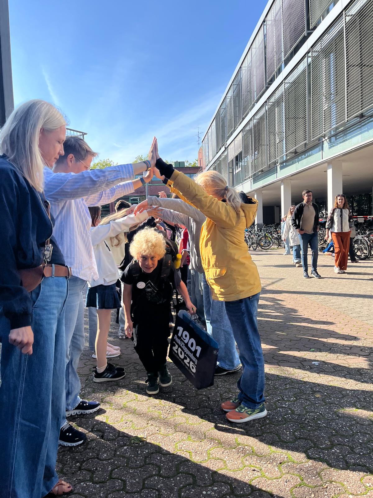 Bild 14 von 16 im Bilderkarussel