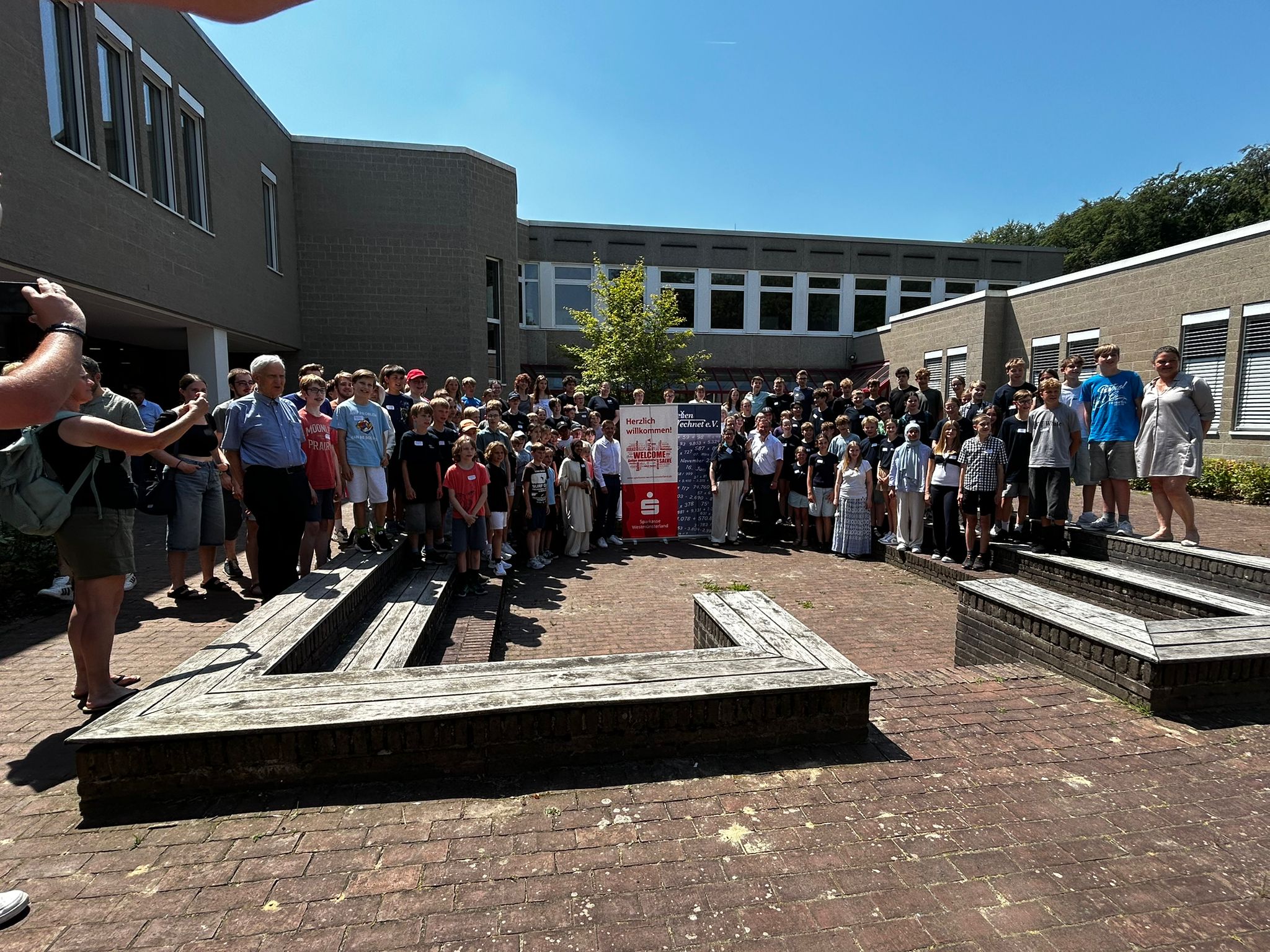 Bild 3 von 4 im Bilderkarussel