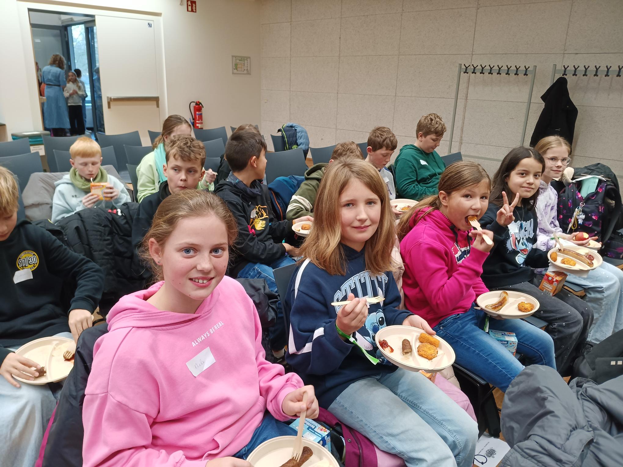 Nachrichtenbild: Unser MINT-Kurs beim Festival – Ein Tag voller Entdeckungen und europäischer Begegnungen