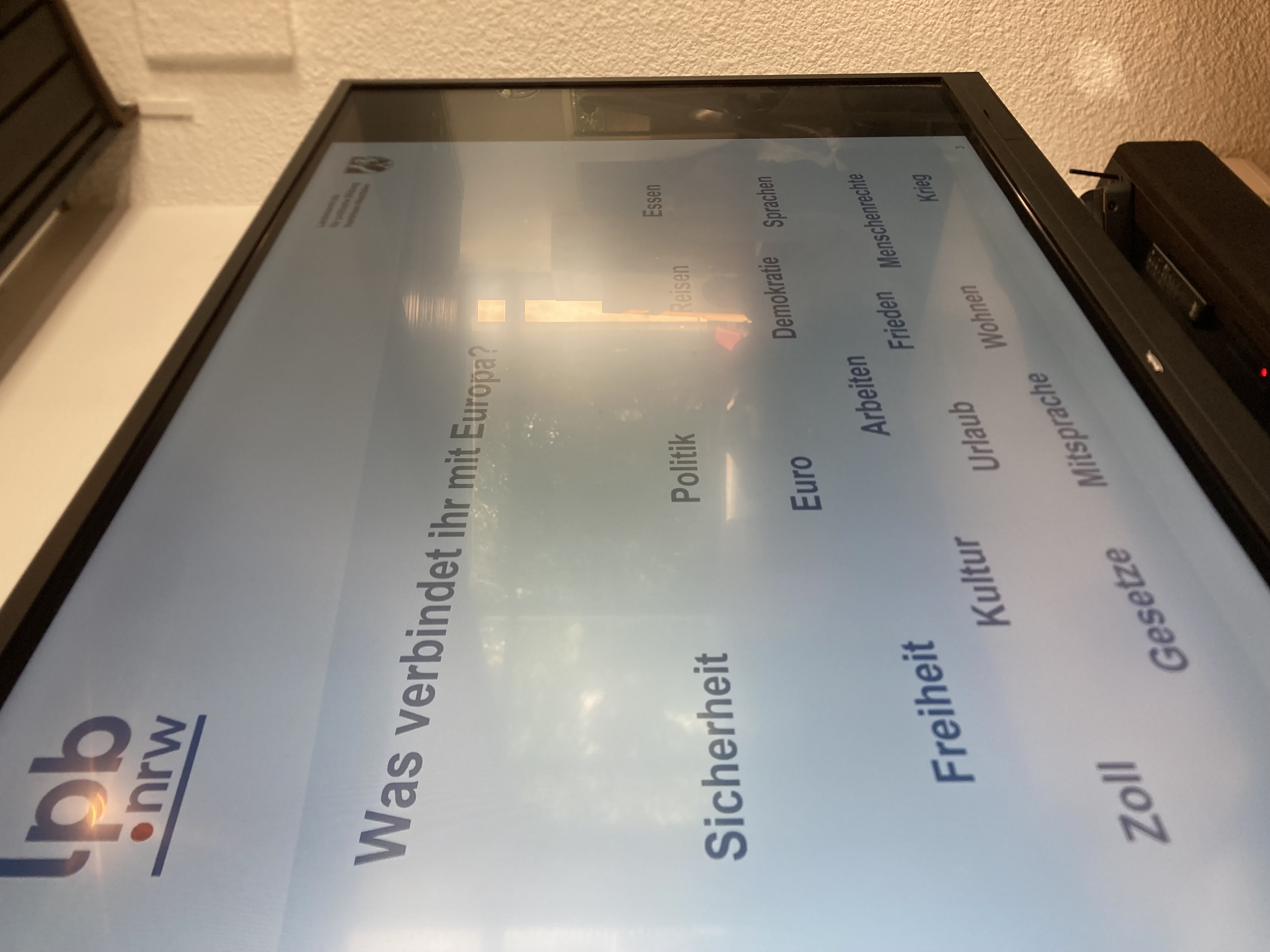 Bild 1 von 8 im Bilderkarussel