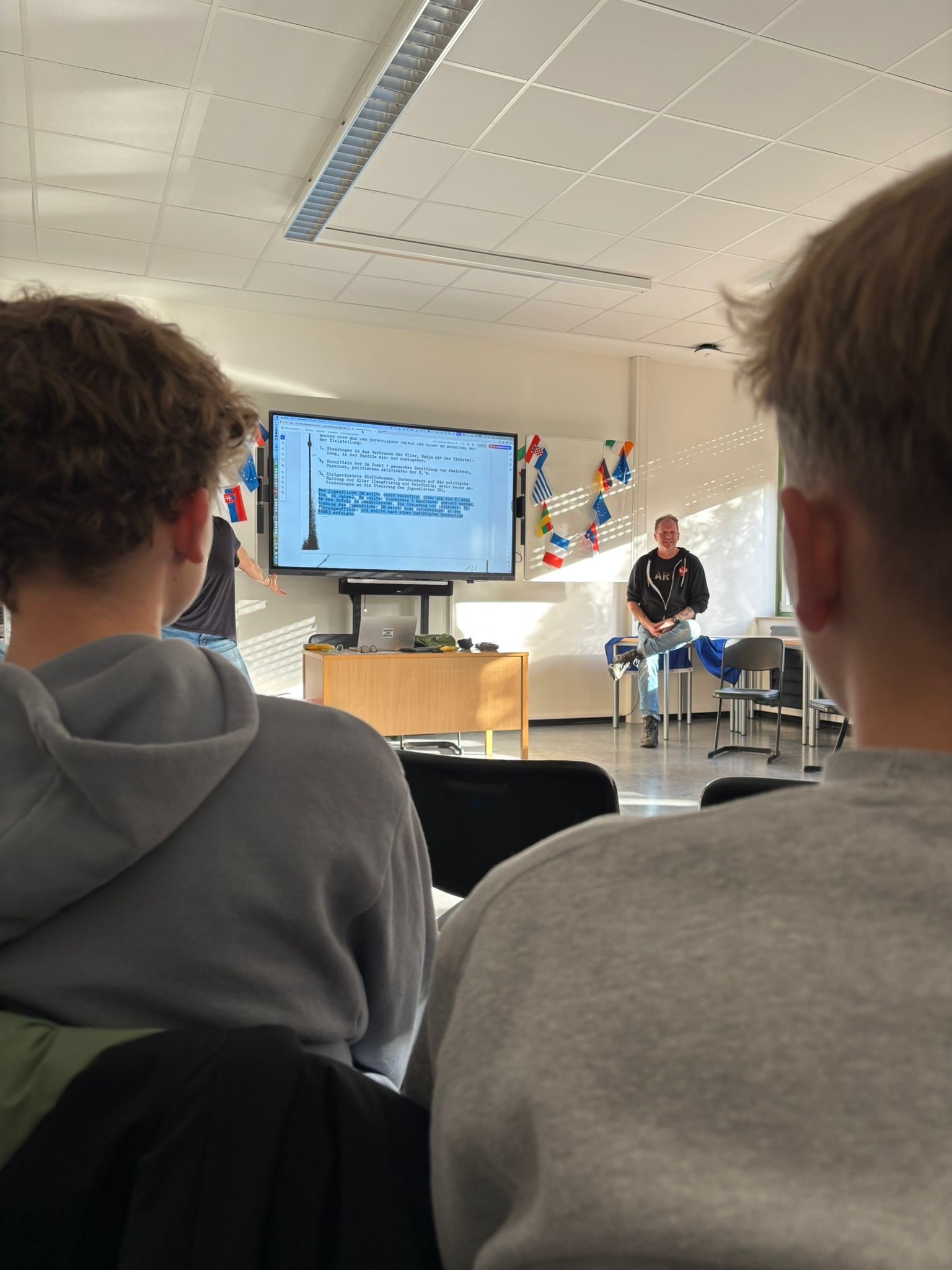 Bild 11 von 12 im Bilderkarussel