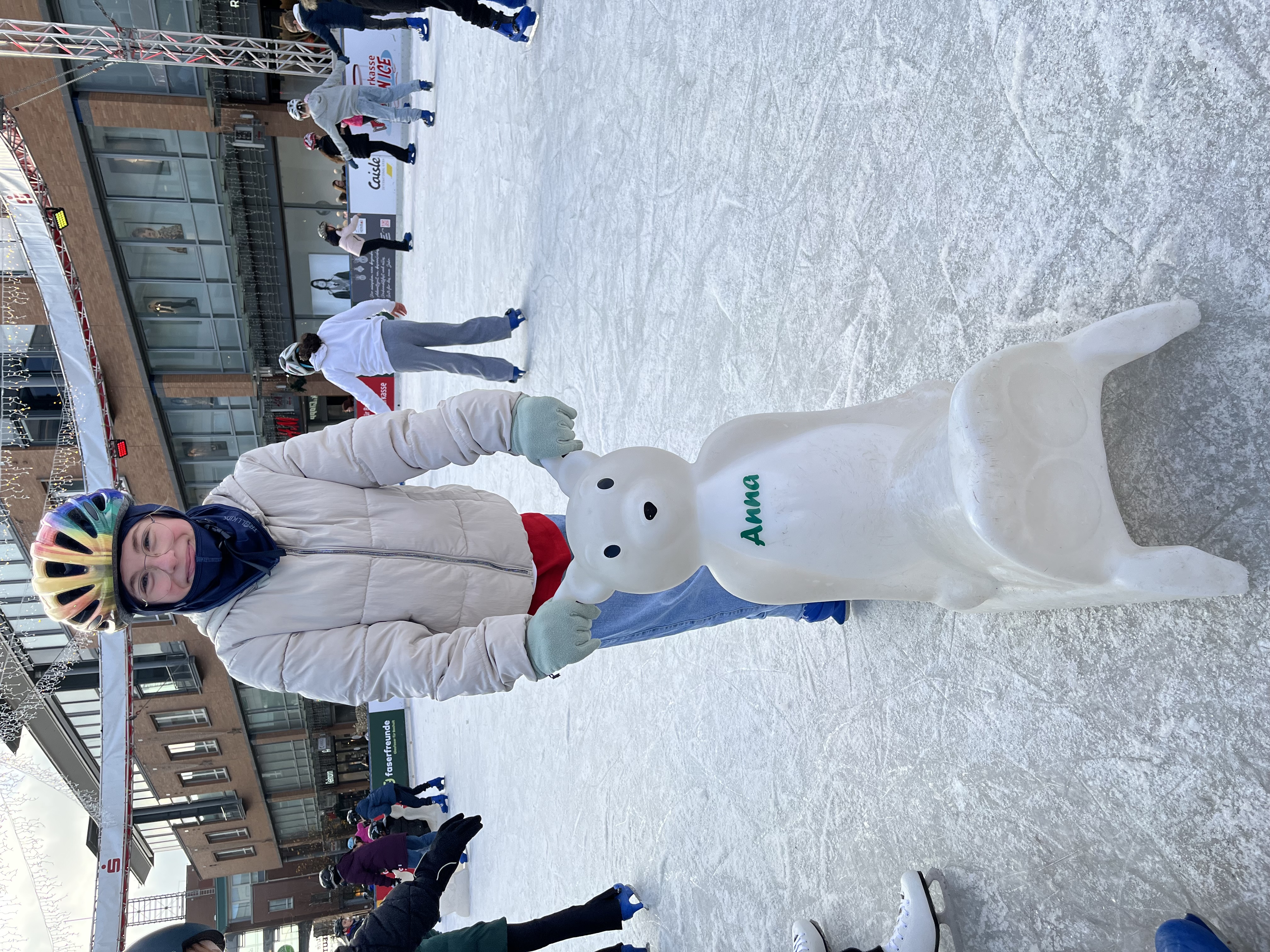 Bild 0 von 13 im Bilderkarussel