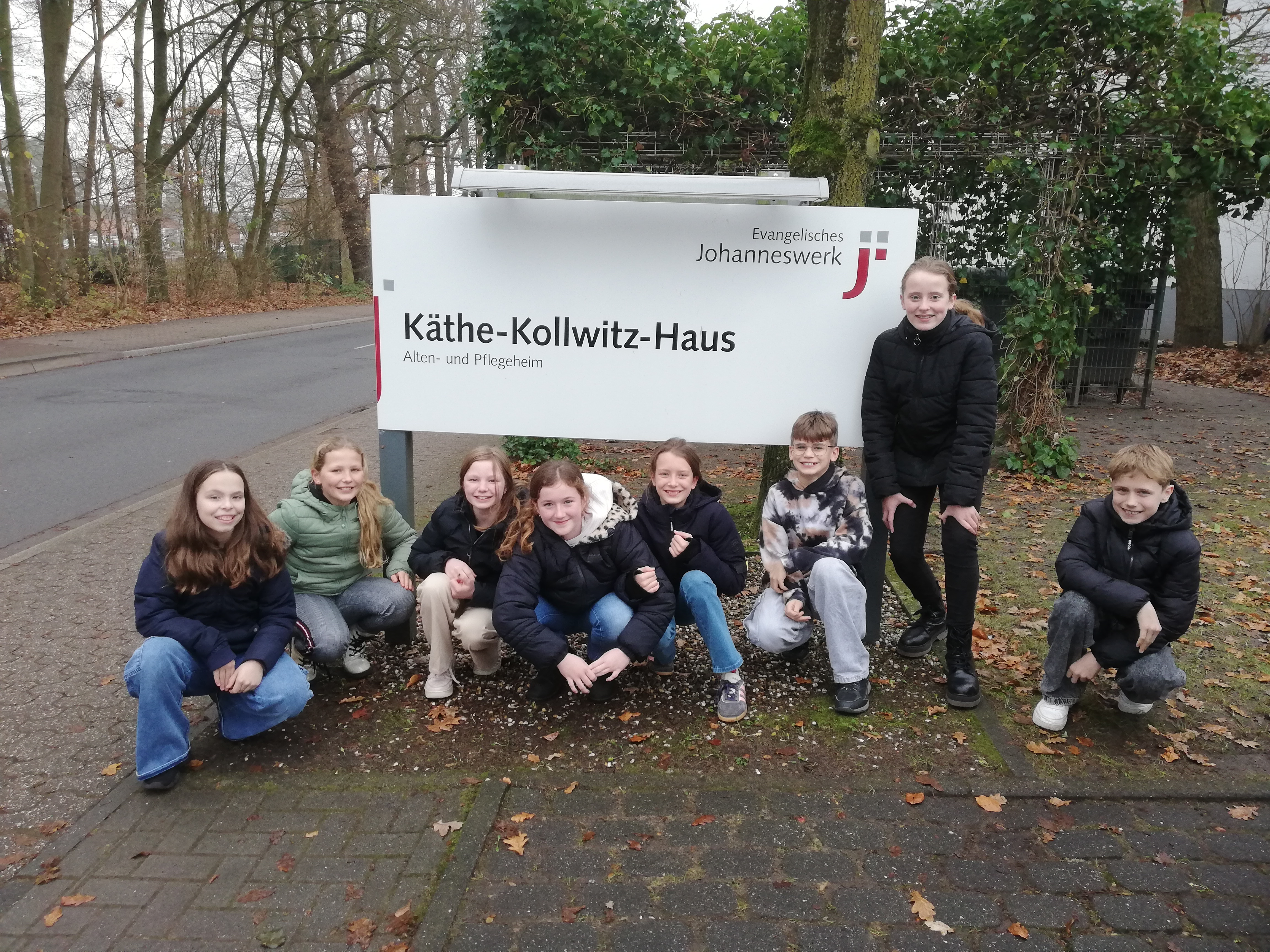 Nachrichtenbild: Die Ehrenamts-AG besucht das Käthe-Kollwitz-Haus