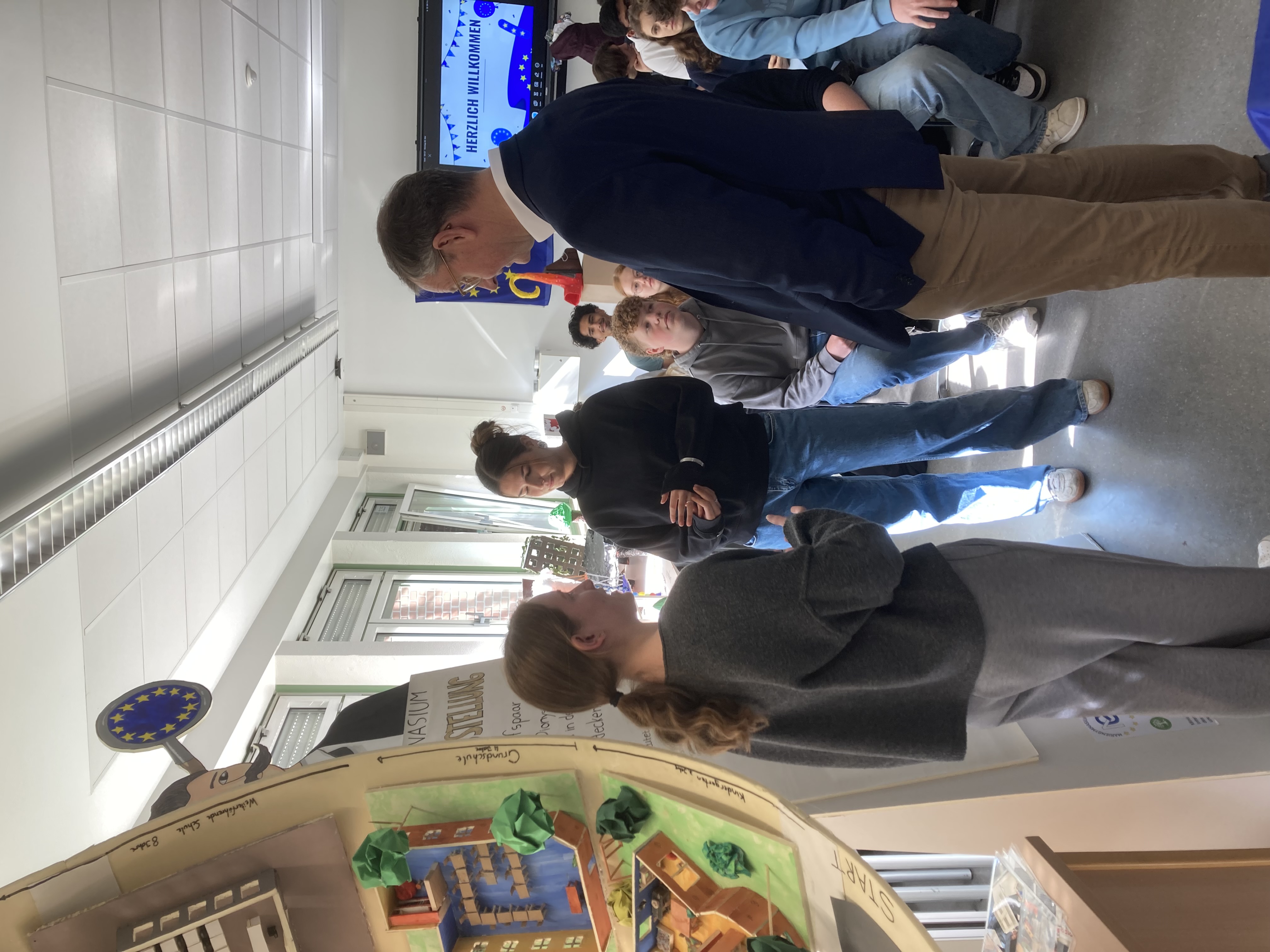 Bild 0 von 5 im Bilderkarussel